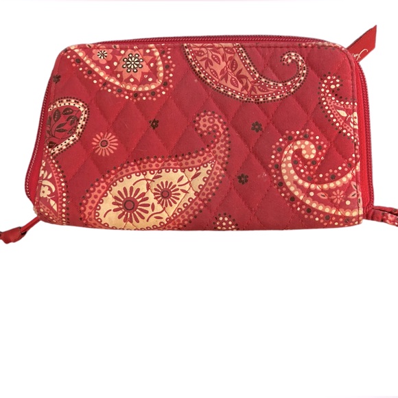 Vera Bradley retired Mesa collection large shoulder bag with matching wallet. - Picture 4 of 7